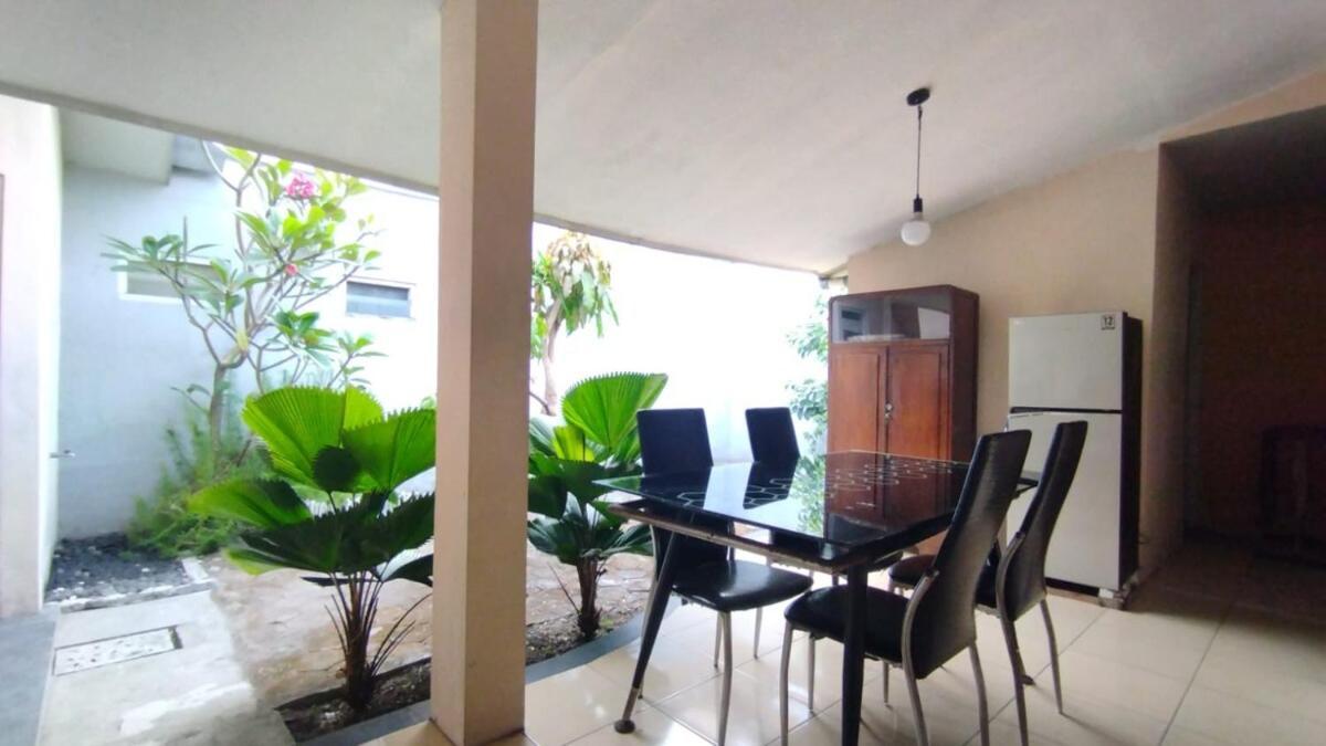 Sadana Villahouse Ngadinegaran Yogyakarta Kültér fotó