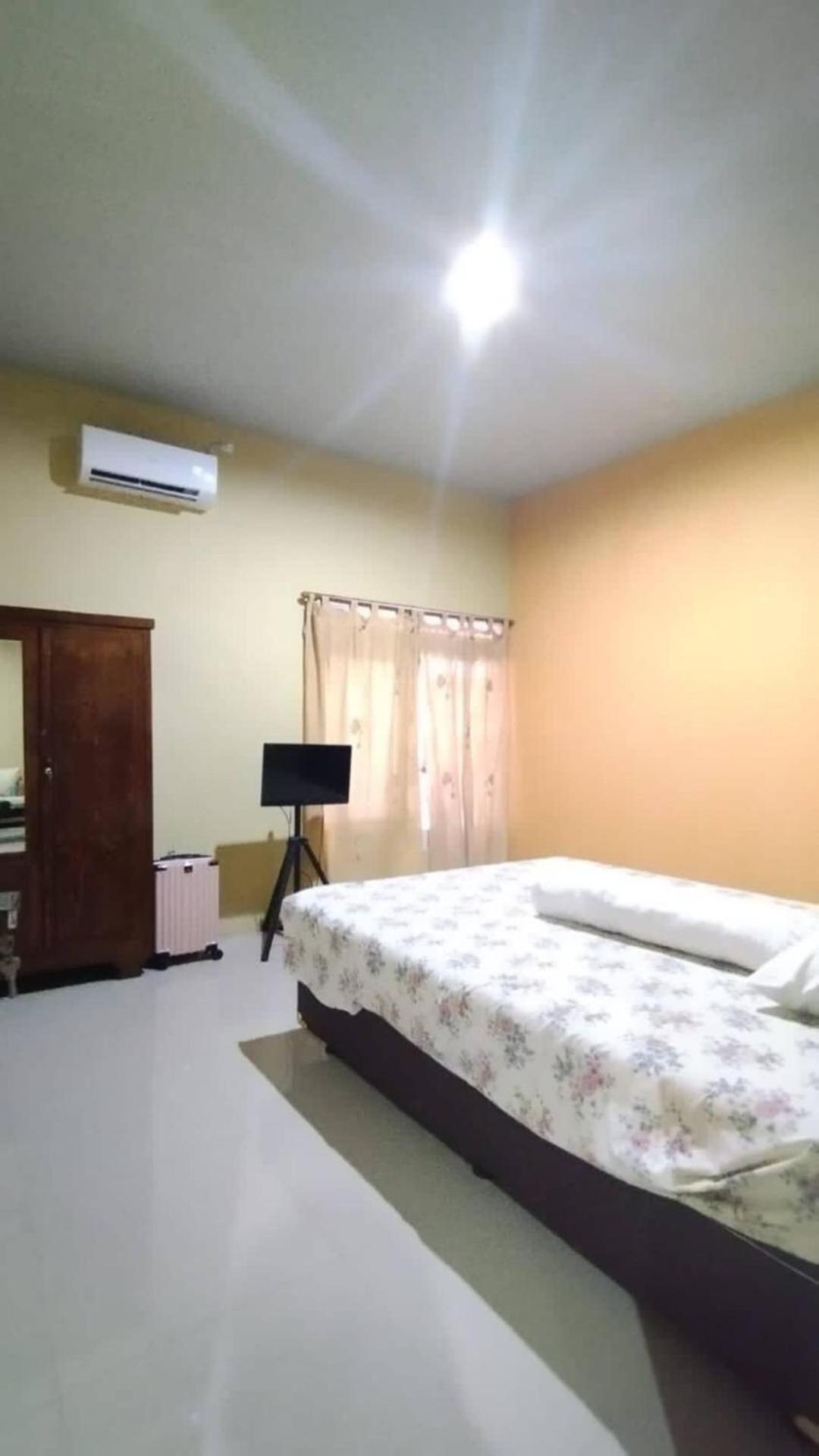 Sadana Villahouse Ngadinegaran Yogyakarta Kültér fotó